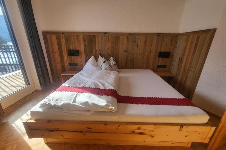 Apartment In Neukirchen With A Balcony Нойкирхен-ам-Гросфенедигер Экстерьер фото